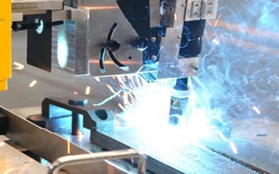 焊接机器人应用第一步，了解送丝方式及焊接完成过程