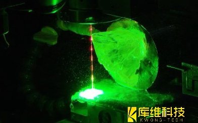 <b>当晶体管越来越小，水导激光如何接住这道精密加工的难题？</b>